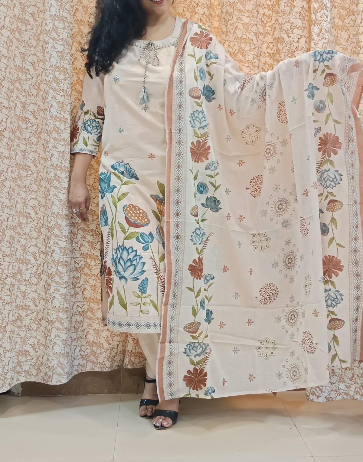 Digital print Mul Cotton suit